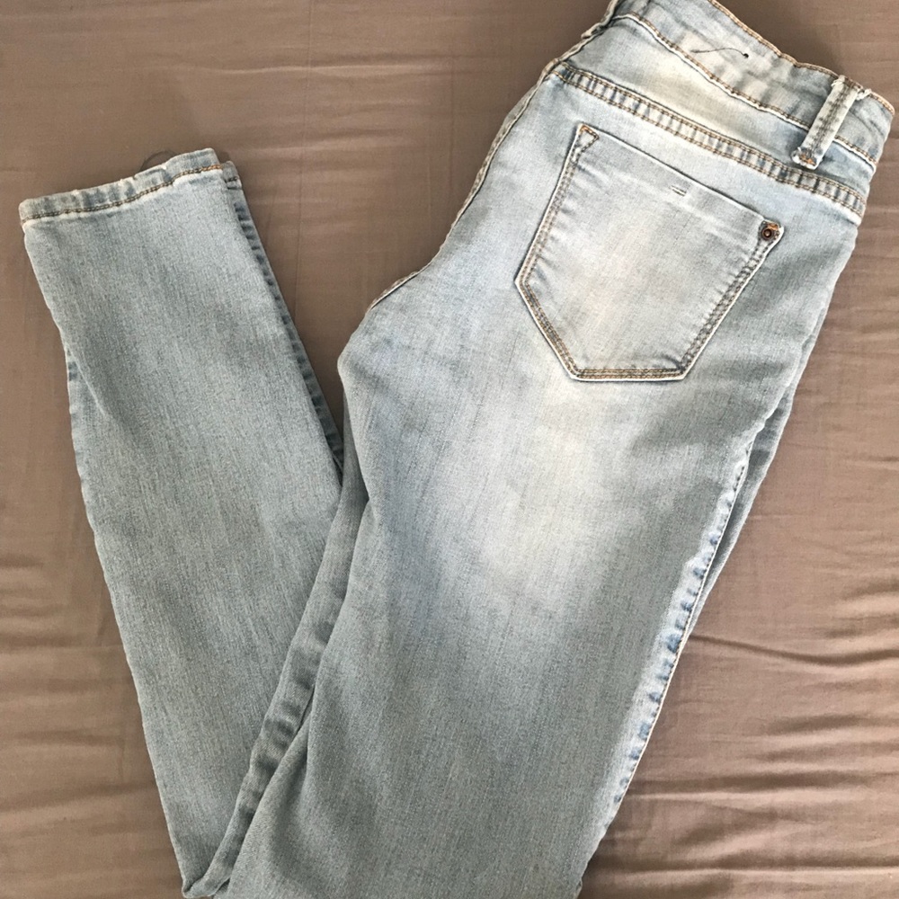 Light washed jeans